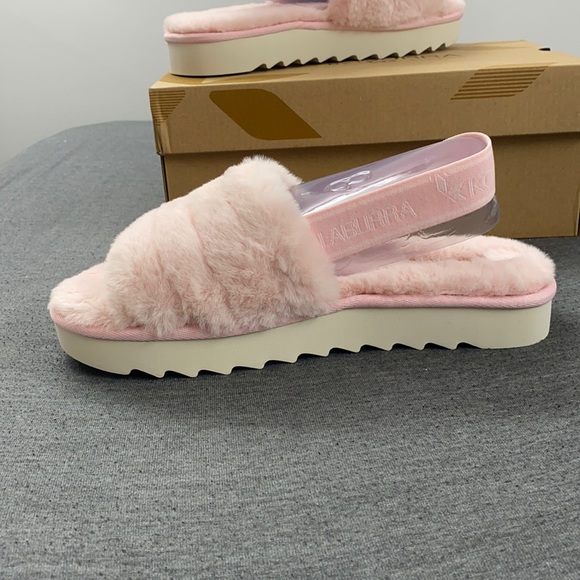 NIB Kookaburra by UGGS size 8 pink slippers - Picture 3 of 5
